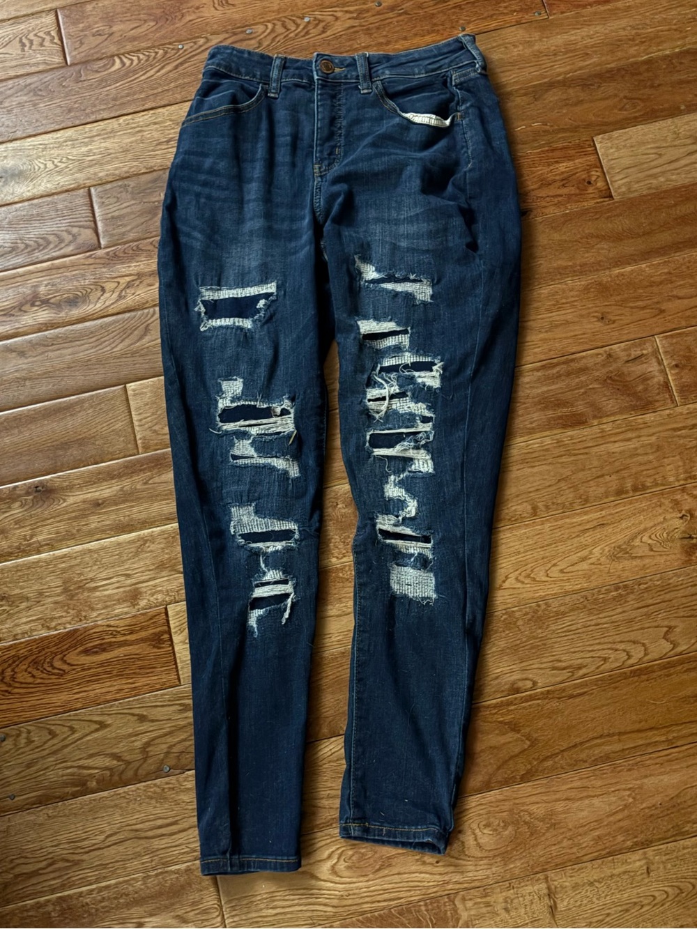 Sol Ripped Patch Jeggings